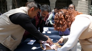 Entregan secretario de Educación, Mario Delgado y jefa de Gobierno, Clara Brugada, Tarjetas del Bienestar por 189 MDP para rehabilitar 135 bachilleratos en la Ciudad de México