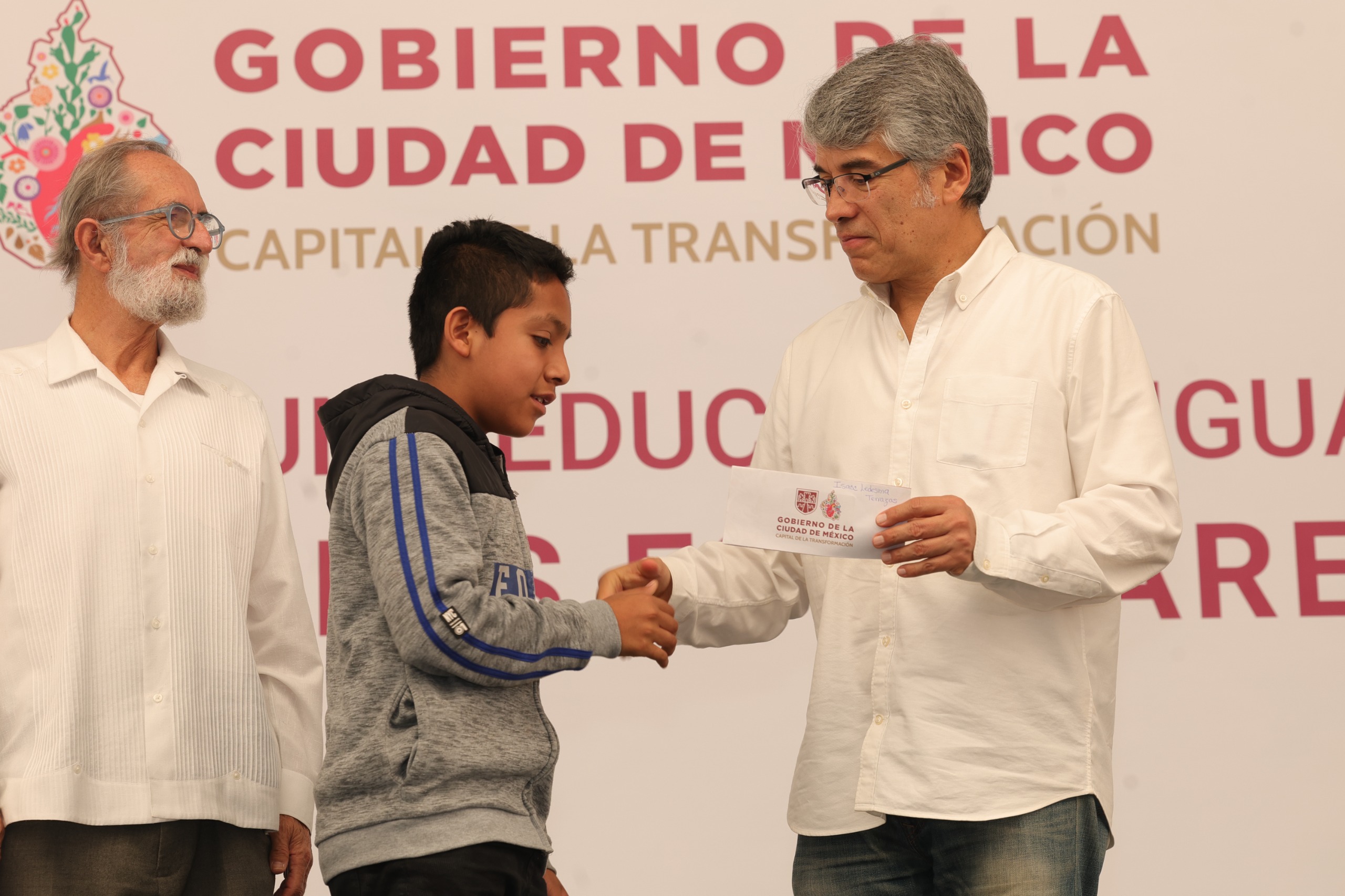 1de52e57-2205-440e-985a-c2b507e7e7a9.jpg
